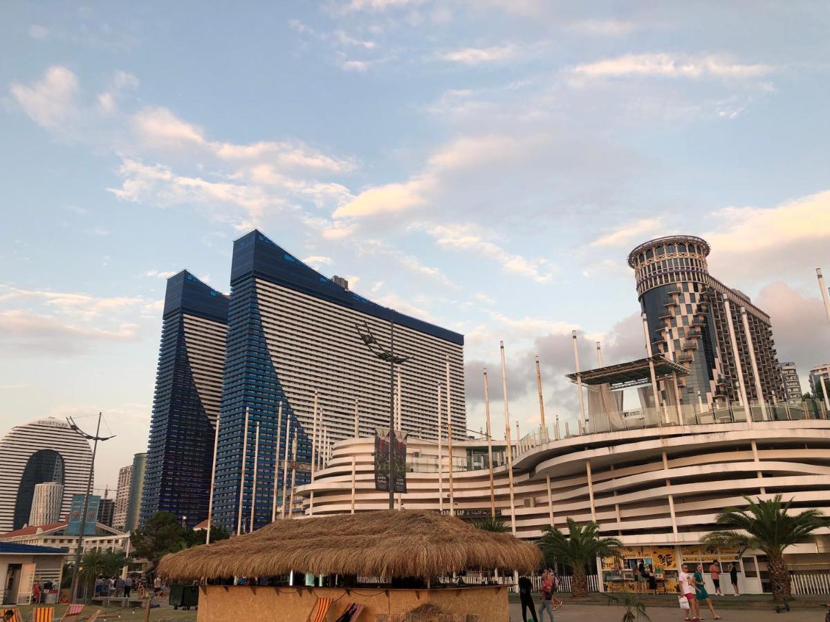 Orbi City Superhost Batumi Exterior photo
