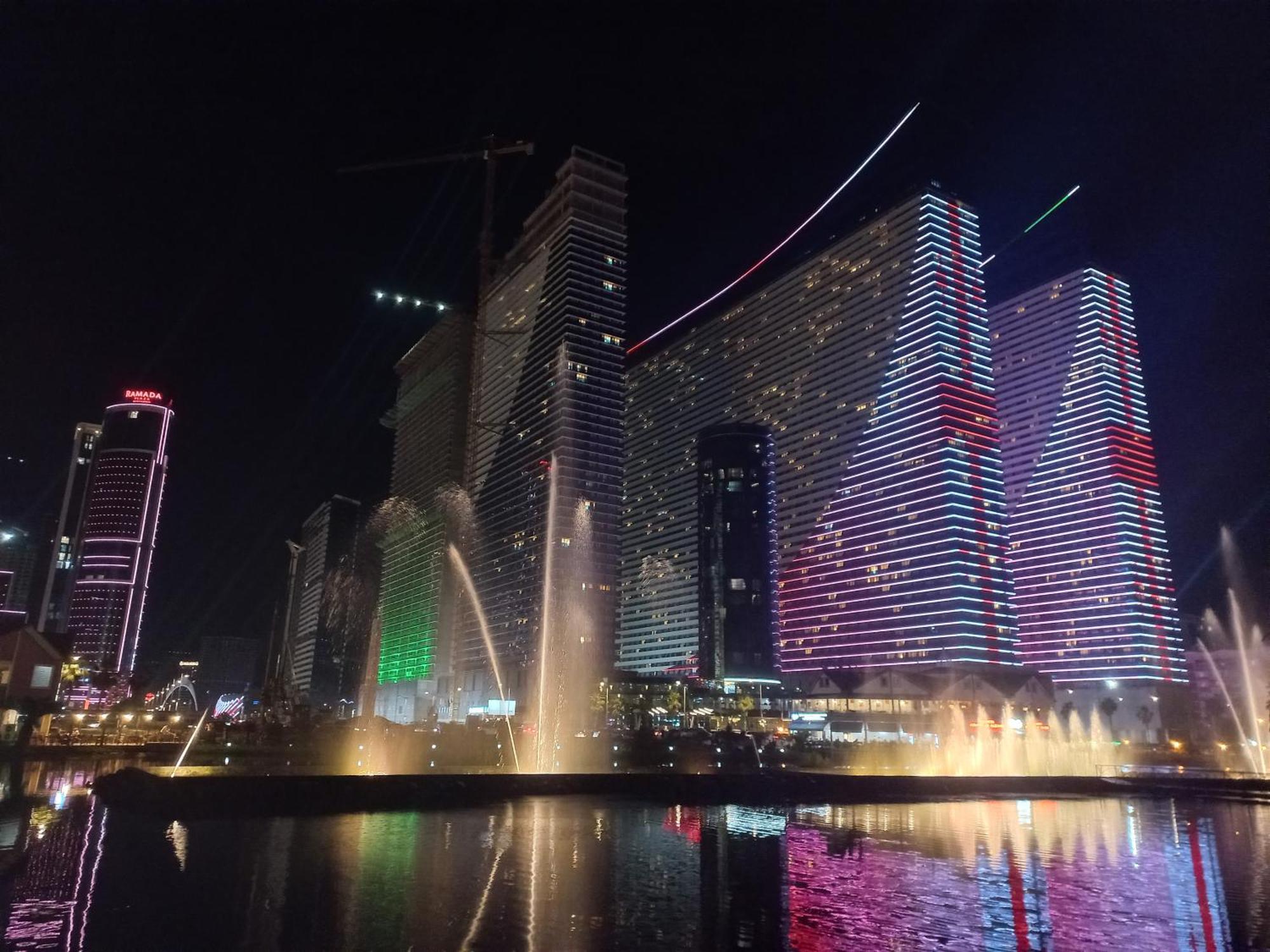 Orbi City Superhost Batumi Exterior photo